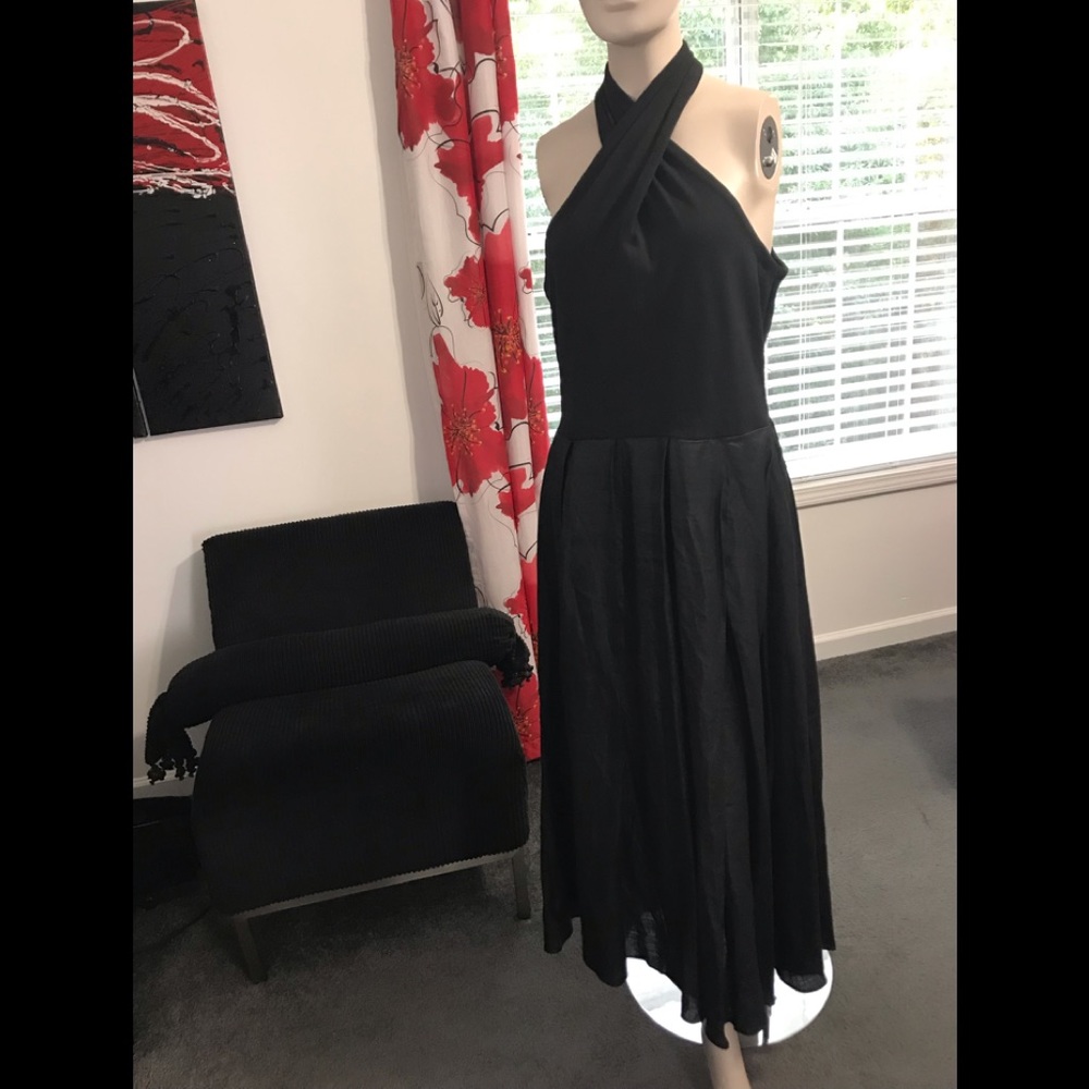 Carmen Marc Valvo linen dress